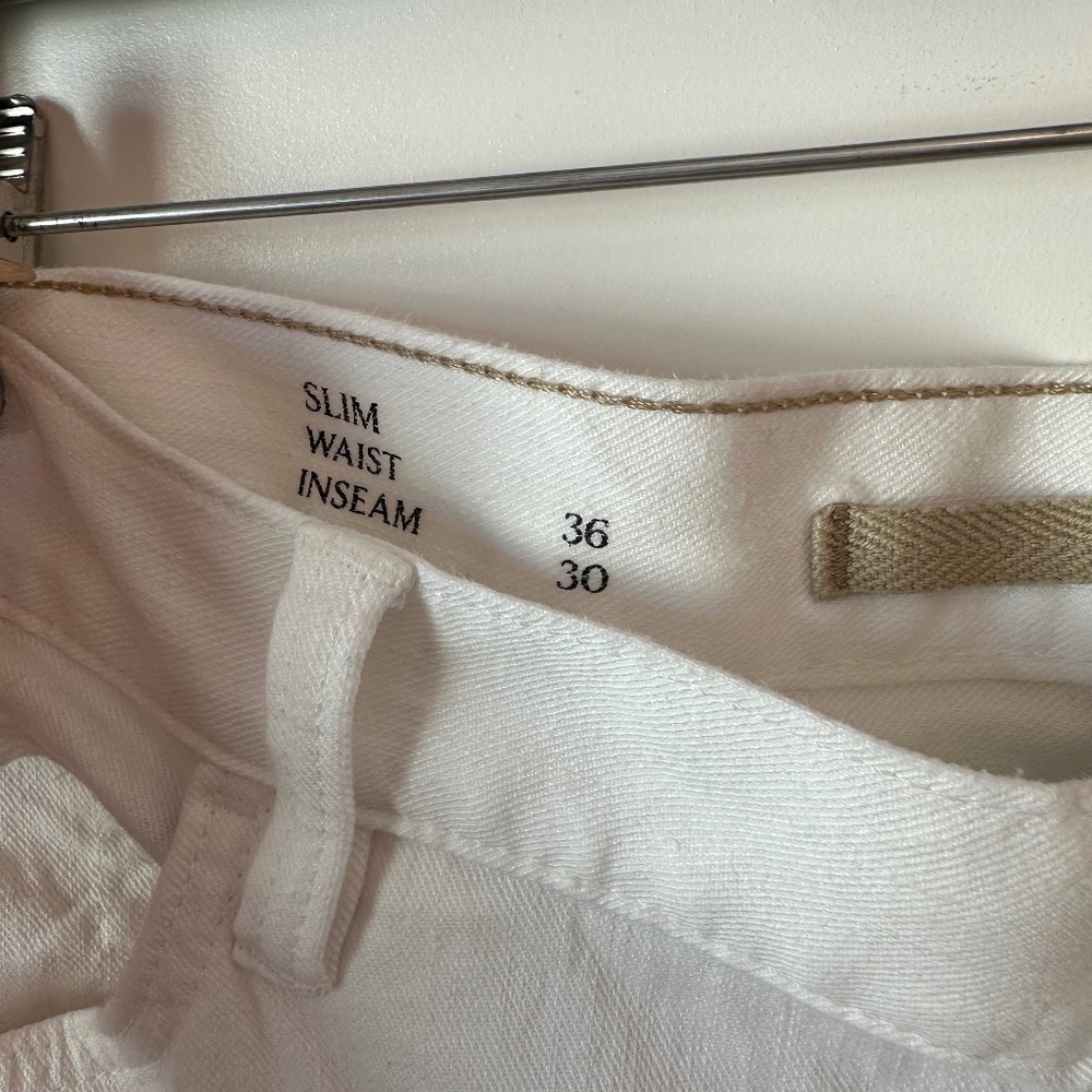 Men’s Banana Republic White Slim Linen-Cotton Traveler Pant - Picture 3 of 5